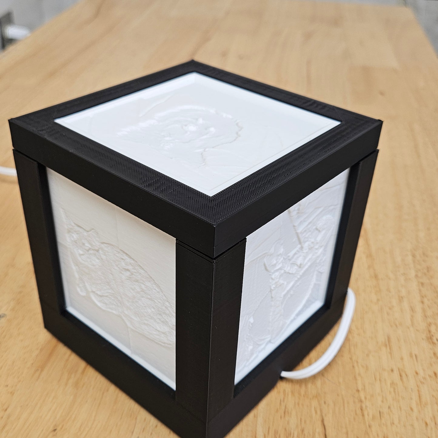5 sided Custom Picture Lamp with 5 Interchangeable Picture Tabs