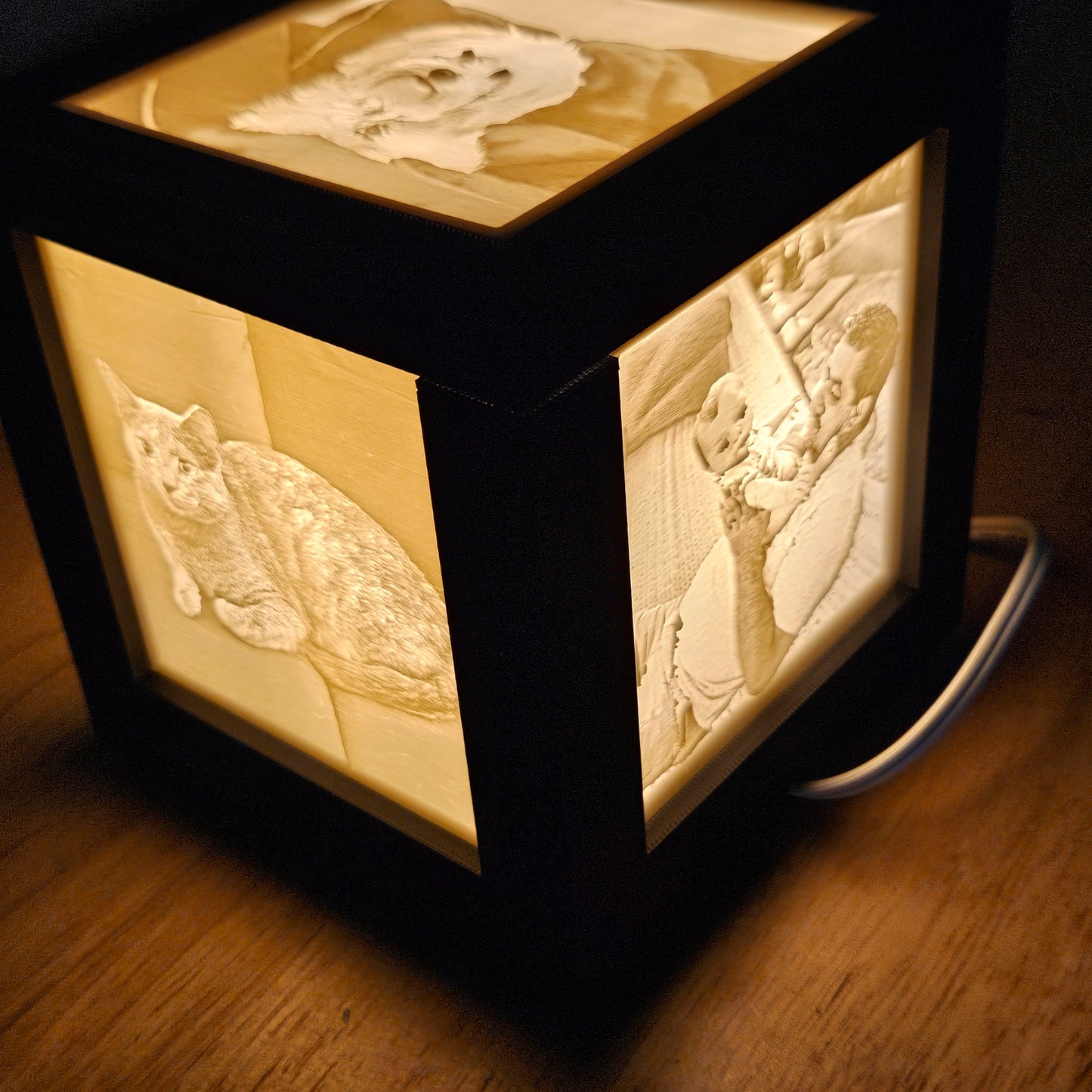 5 sided Custom Picture Lamp with 5 Interchangeable Picture Tabs