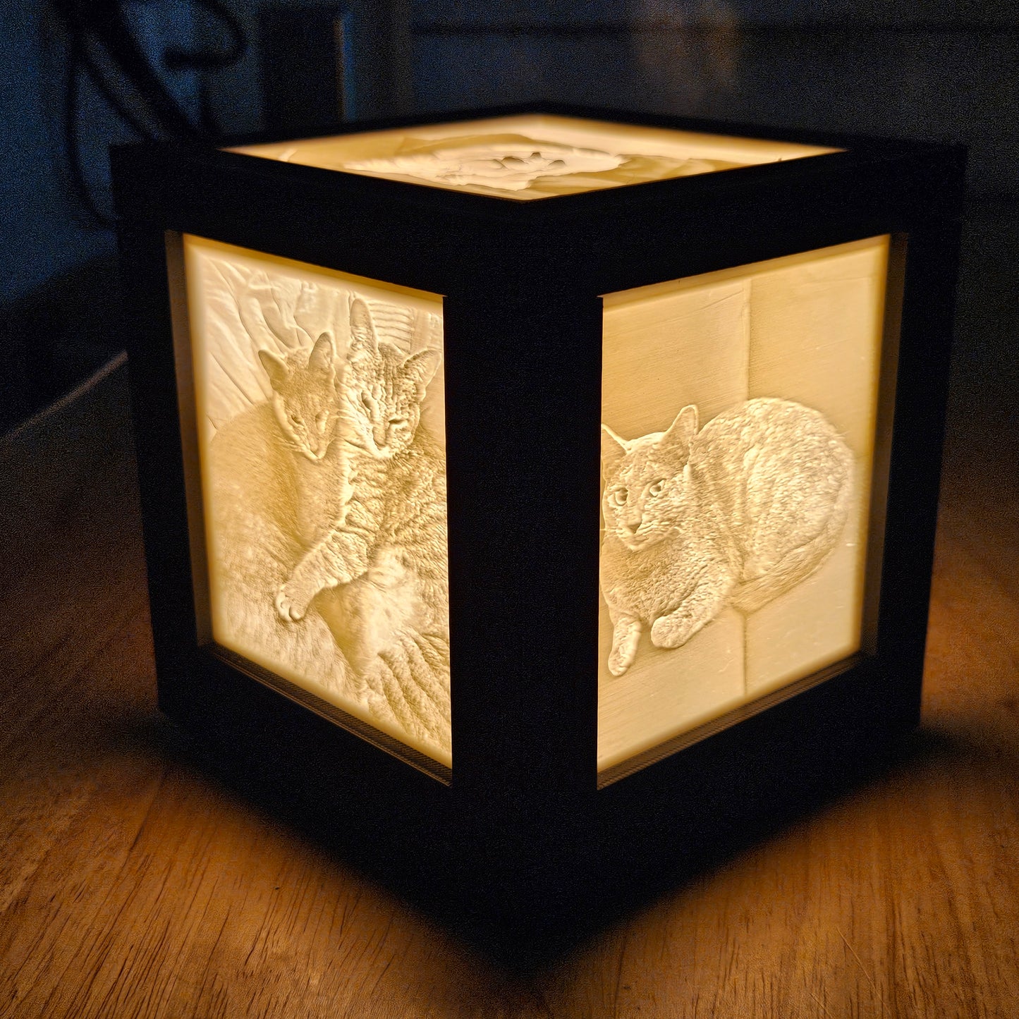 5 sided Custom Picture Lamp with 5 Interchangeable Picture Tabs